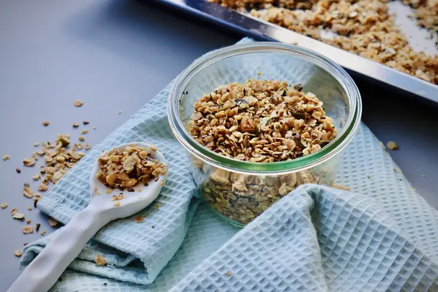Crunchy Granola